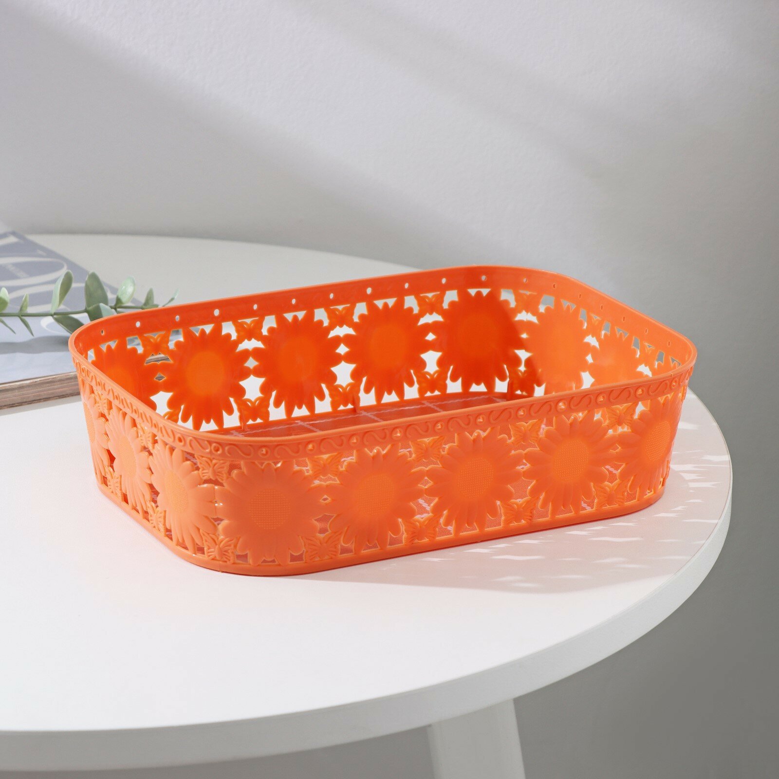 фото Корзина для хранения мелочей, вещей, продуктов, органайзер пластиковый, универсальный "Подсолнухи" 24х17х6 см, цвет микс