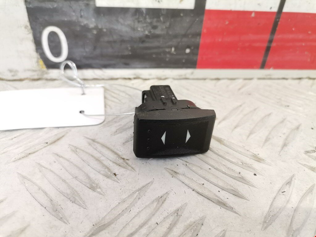 Кнопка стеклоподъемника Ford Mondeo 3 1123793 арт. 1510687