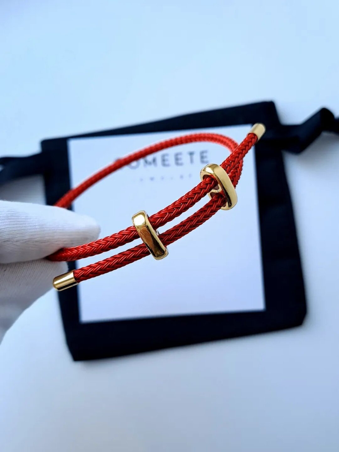 Браслет-нить