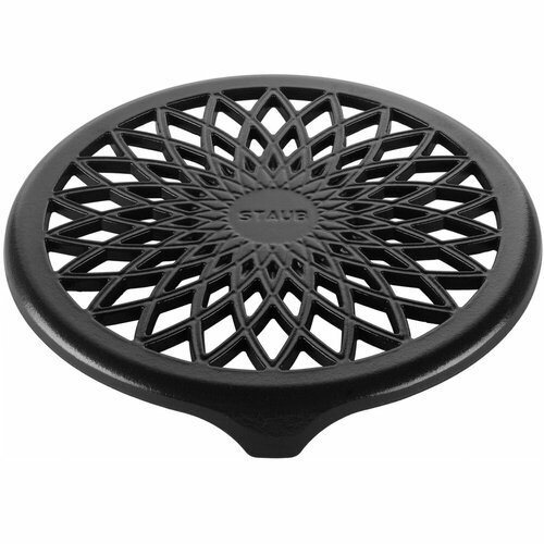 Чугунная подставка под горячее Lilly 23 см черный серия Аксессуары Staub 16022323 7020₽