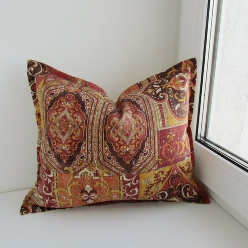 Декоративная подушка с потайной молнией, 33х39 см, в классическом стиле, цвет-оранжевый.