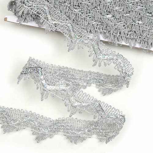 Тесьма отделочная металлизированная шир.40 мм цв. серебро (13,7 метров)