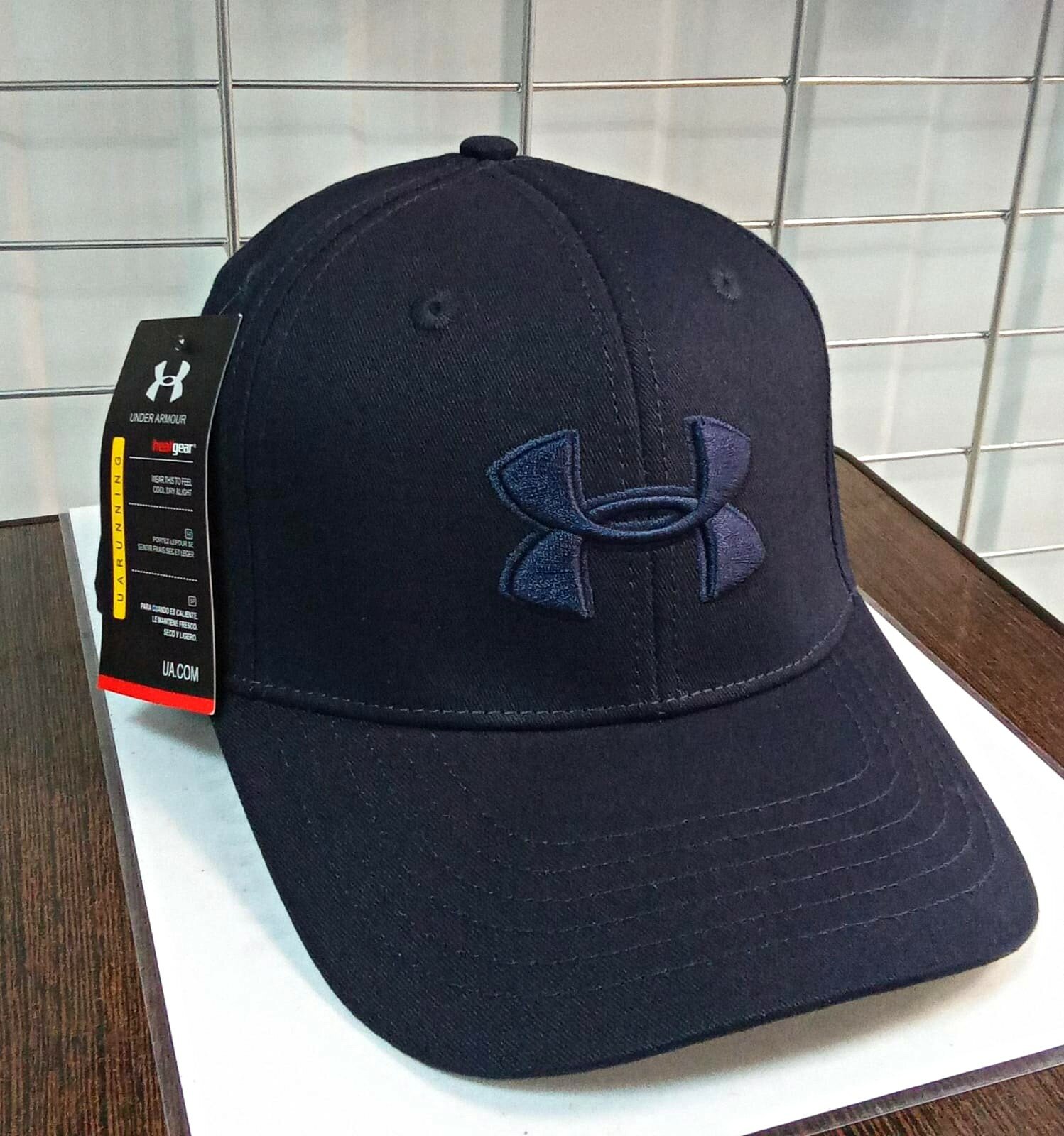 фото UNDER ARMOUR бейсболка летняя кепка с регулировкой размера для регби хоккея Темно-синяя