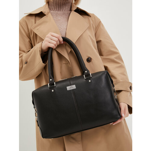 Сумка саквояж Chic a Loco 136, фактура зернистая, коричневый