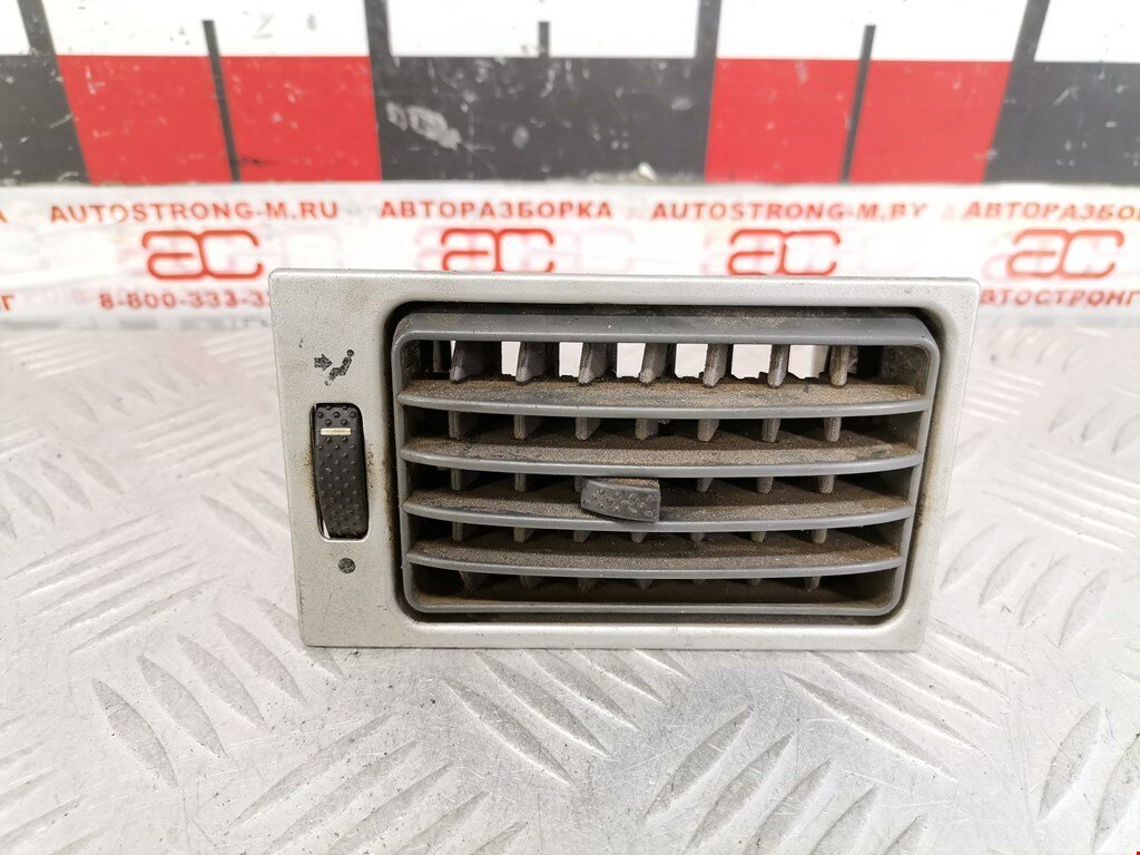 Дефлектор обдува салона Iveco EuroCargo 2 500385860 арт. 878982
