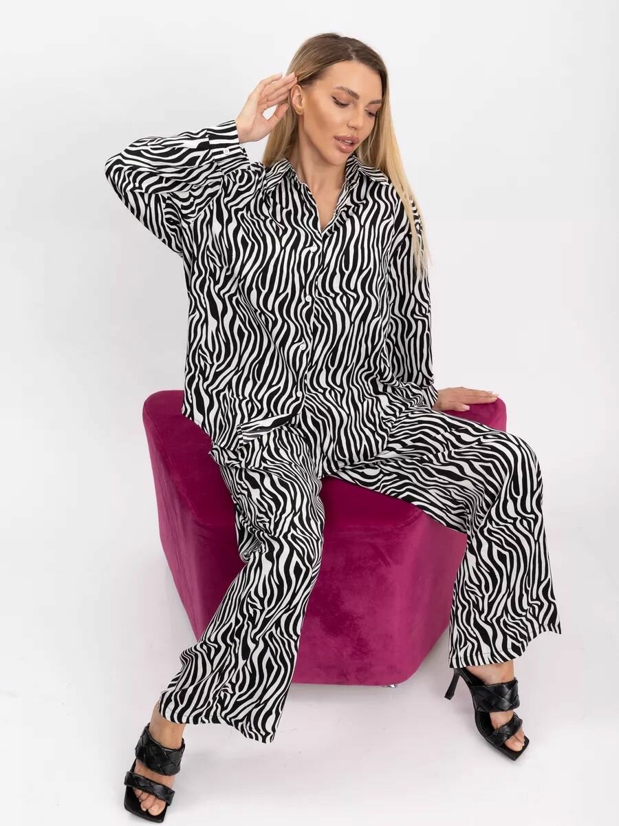 Комплект одежды