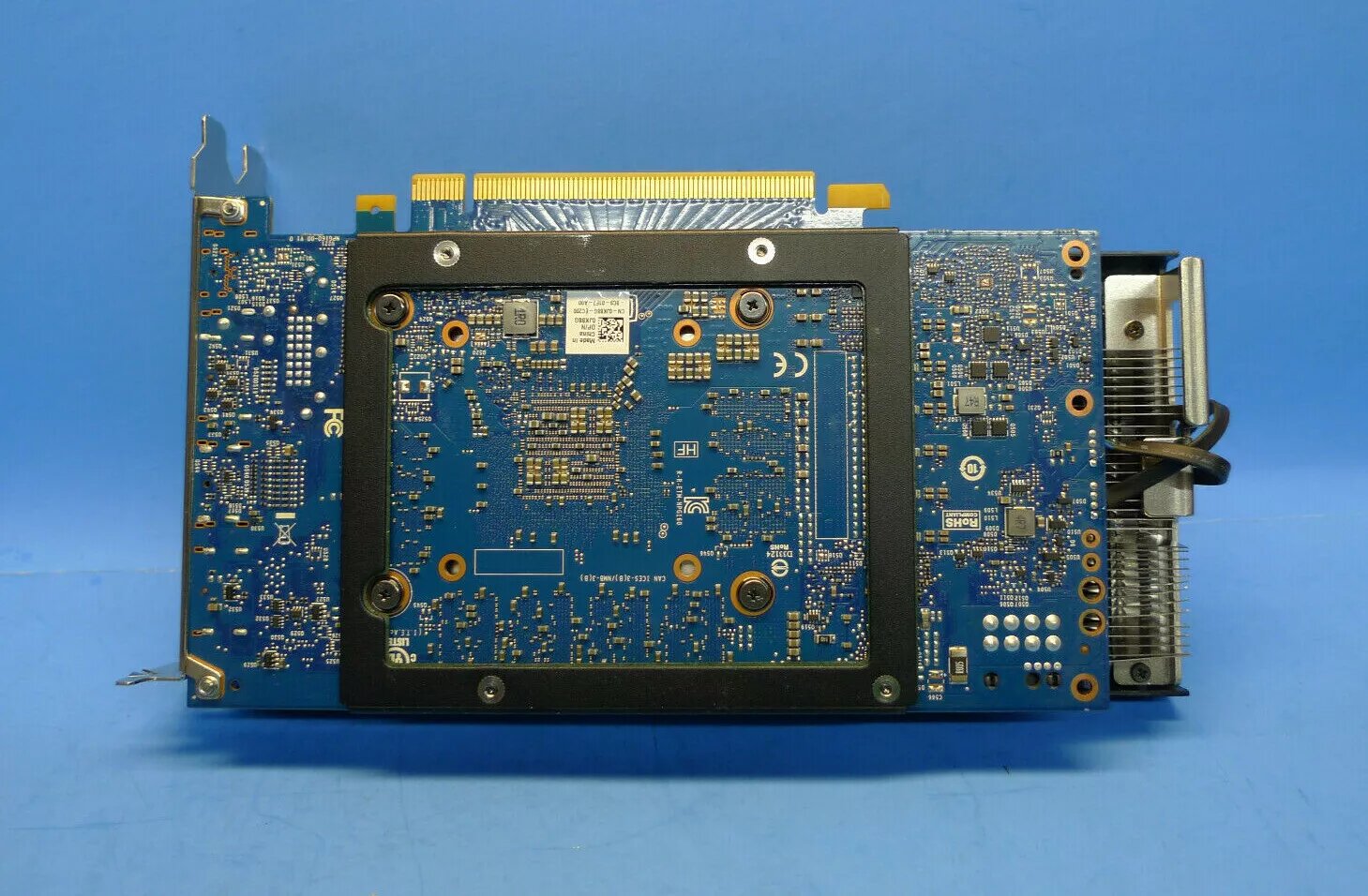 JK88G видеокарта Nvidia GeForce RTX 2070 с объёмом памяти 8 ГБ и типом DDR6, разъёмами HDMI
