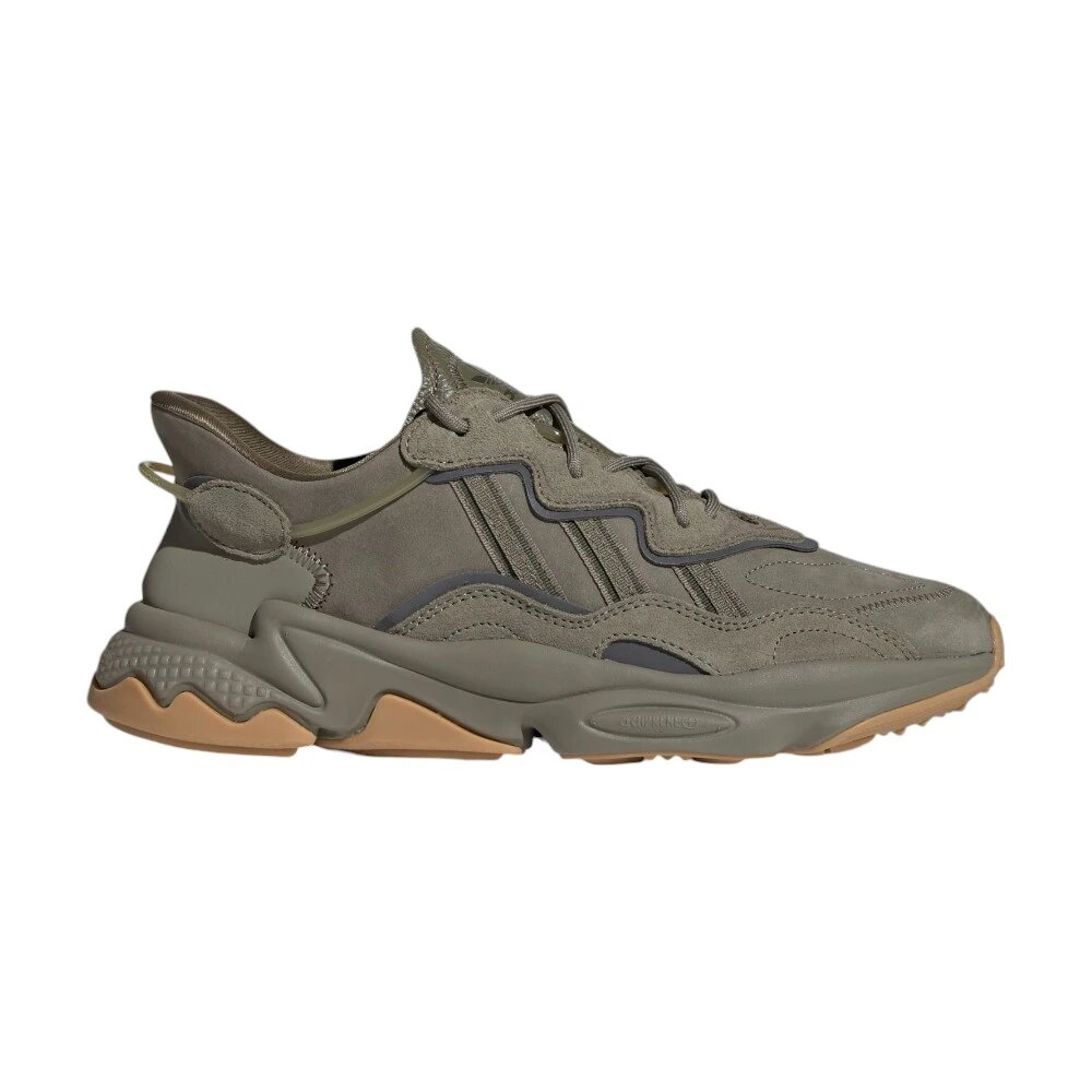 Кроссовки adidas, размер 42 EU