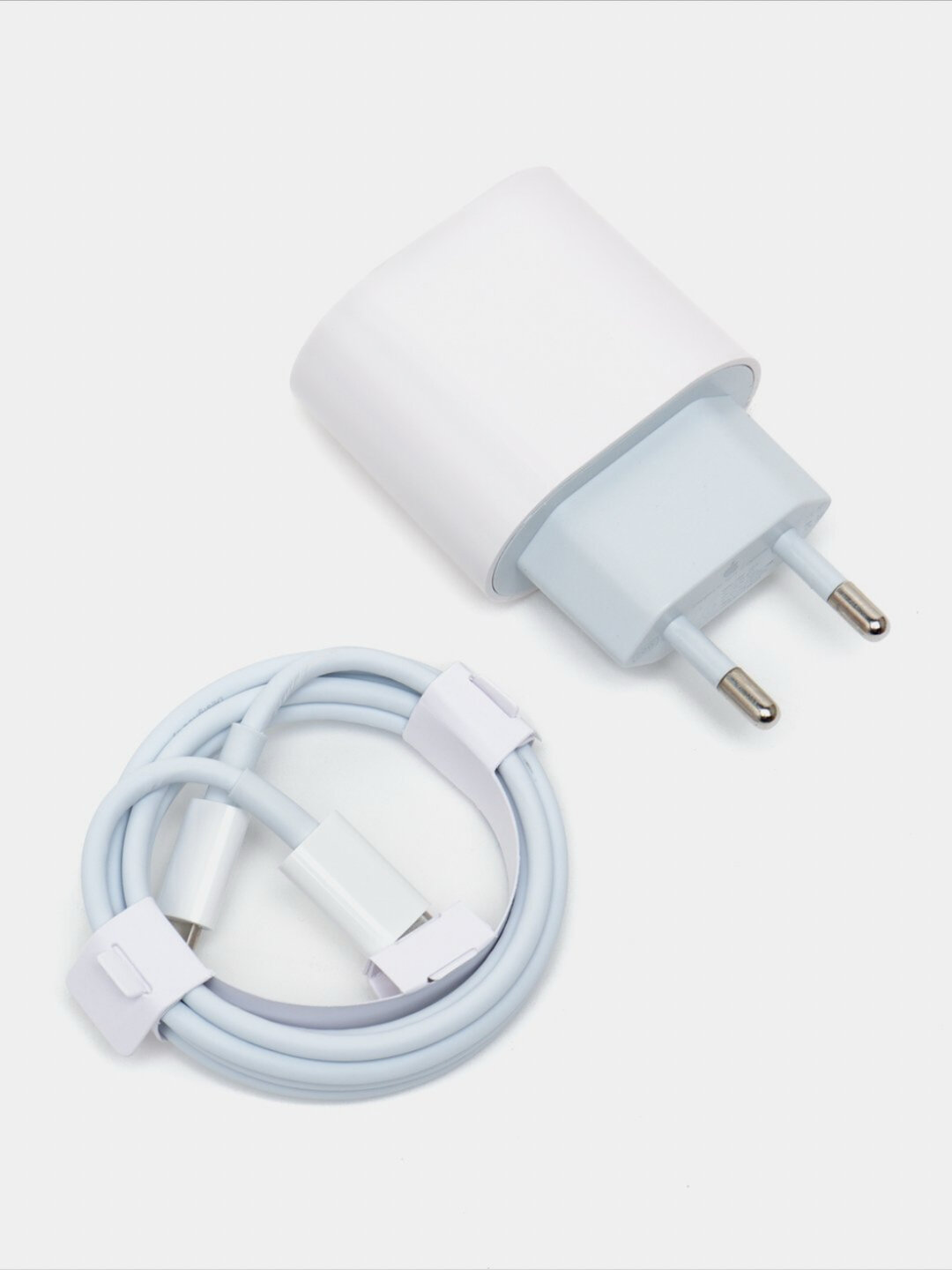 Зарядное устройство адаптер USB-C с Lightning кабелем для iPhone iPad 20W