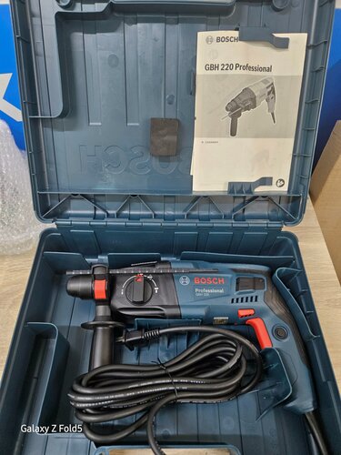 Изображение товара Перфоратор оригинал SDS-plus Bosch GBH 220 Professional 720 Вт, , 2 Дж в кейсе 3 режима