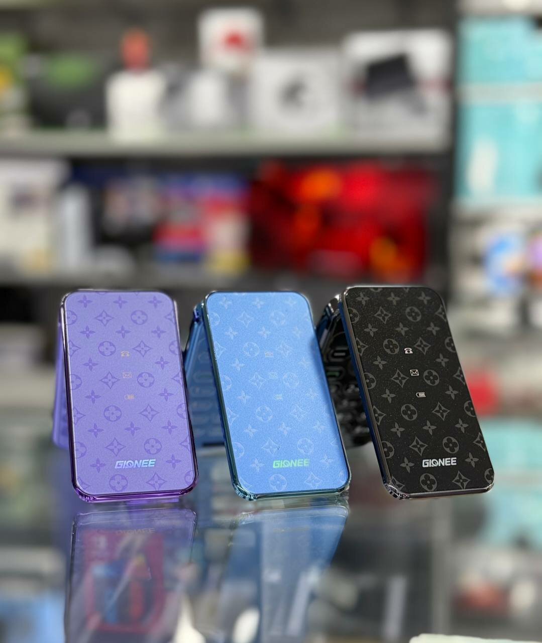 Мобильный телефон BUTTONLY GIONEE FLIP 14 PRO, 2SIM, 4G/3G, Android, голд — фото 1