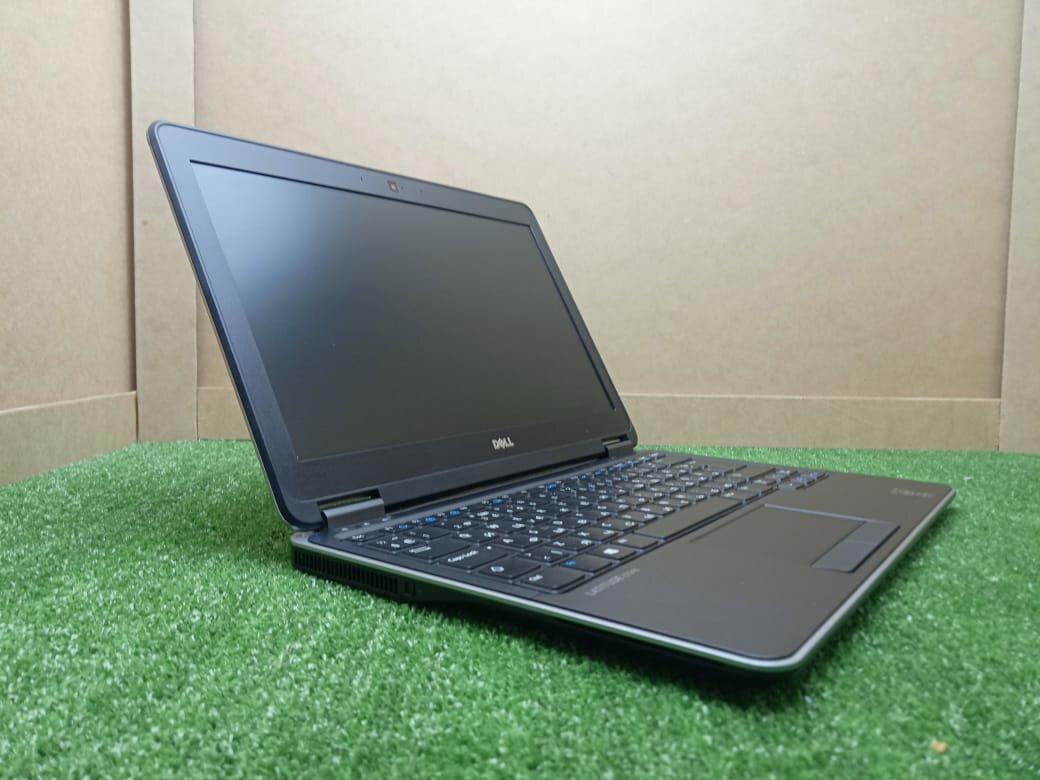 Ноутбук Dell Latitude E7240, i5 4th Gen, 8 ГБ DDR3, SSD 256 ГБ