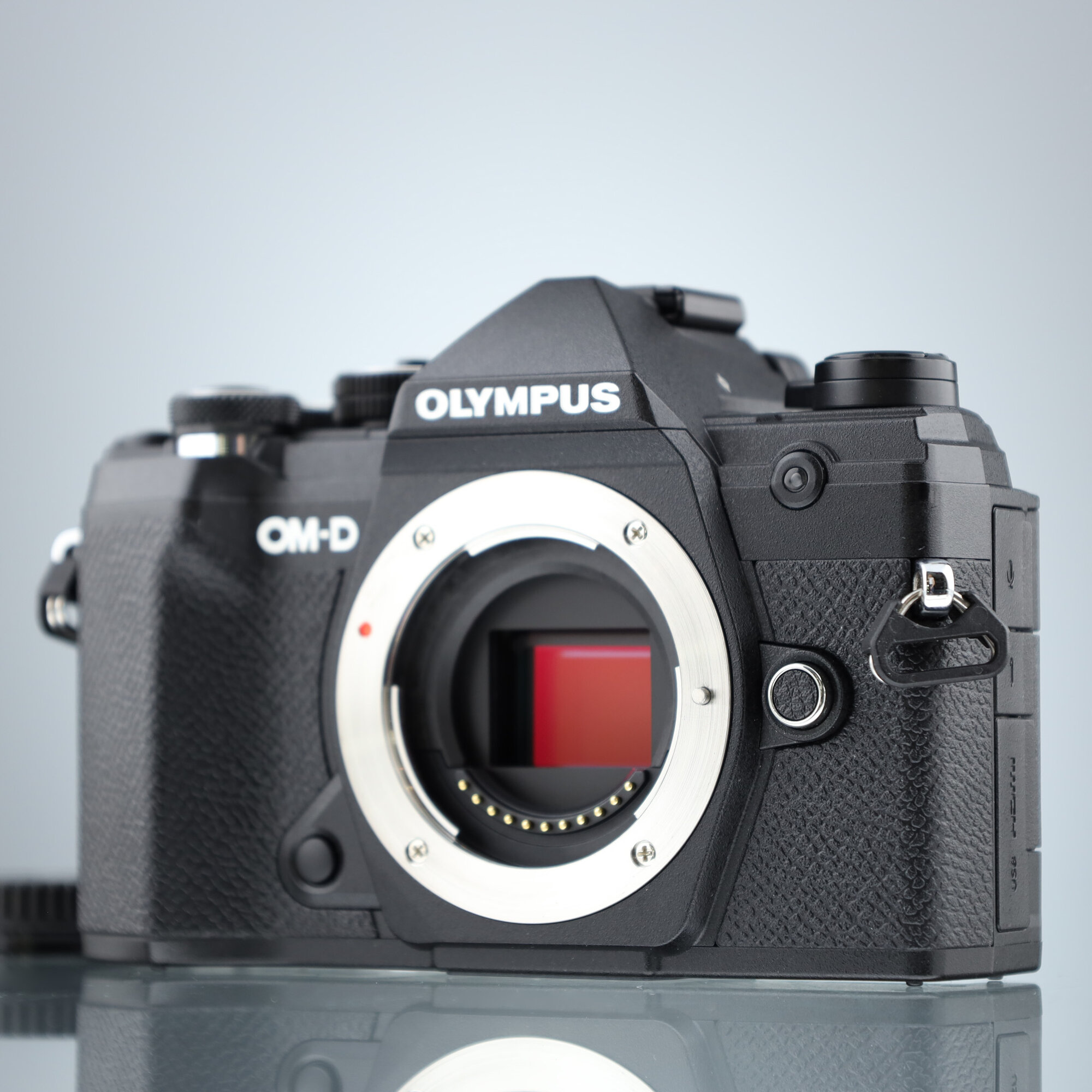 Фотоаппарат Olympus OM-D E-M5 Mark III Body, черный