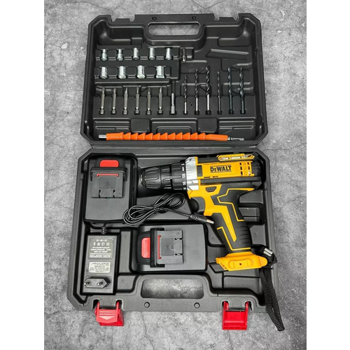 Дрель-шуруповерт DeWalt 18V шуруповерт Девольт 18в 4950₽
