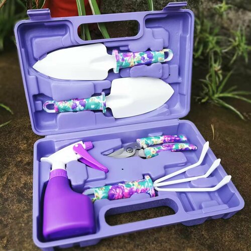 Садовые инструменты 5 шт в кейсе 1799₽