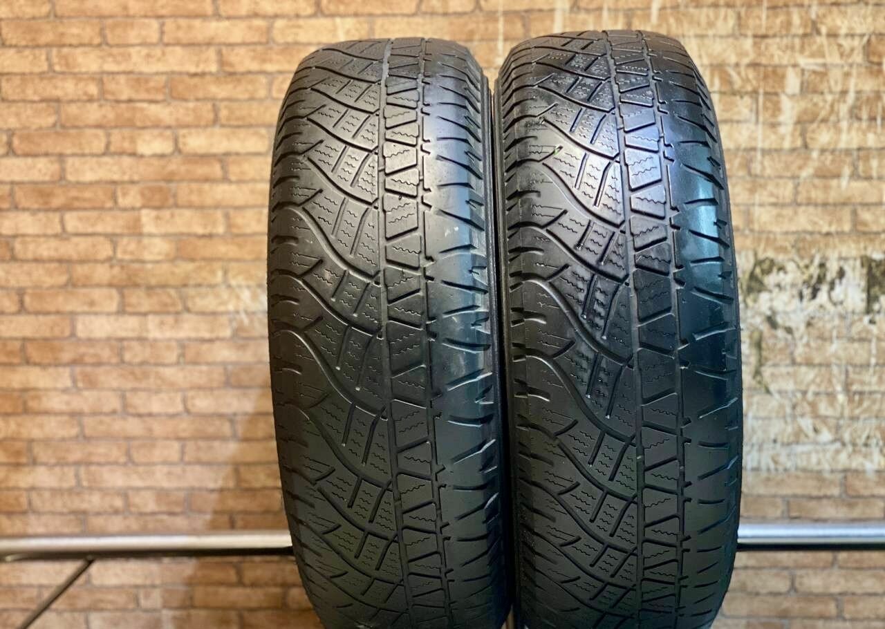 Michelin Latitude Cross 215/70 R16