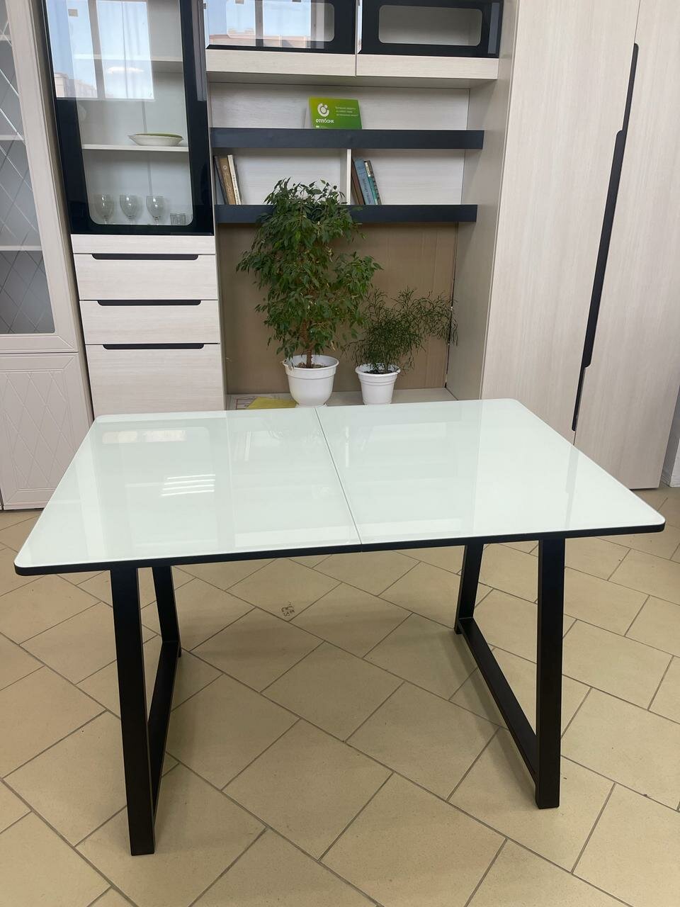 фото Стол кухонный раздвижной Орфей 16 с белым стеклом лдсп Файерстоун 105-142-750 высота 78