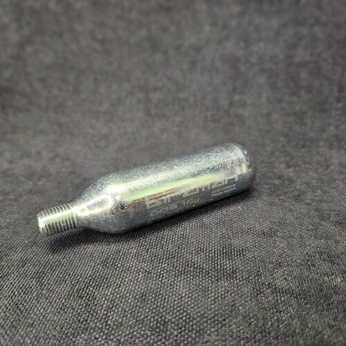 Баллон CO2 для насоса с резьбой Birzman Zacoo 16 гр серебристый 600₽