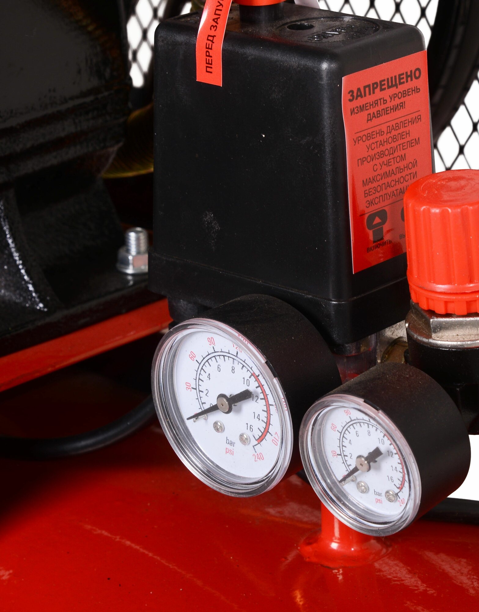 Компрессор КП-100/400Р Ресанта, поршневой, масляный, 2 цилиндра, ресивер 100л — фото 1