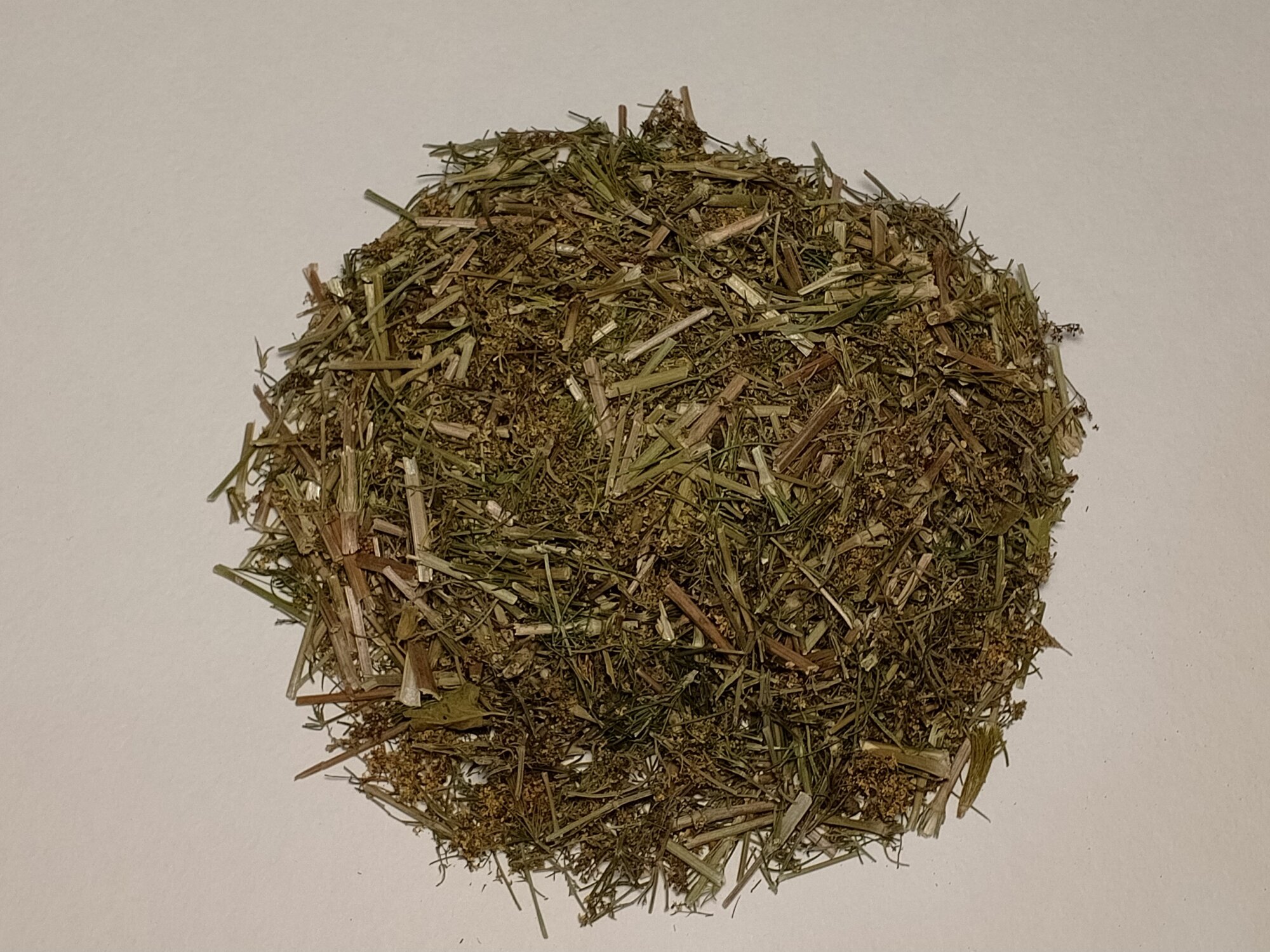 Подмаренник (трава)
