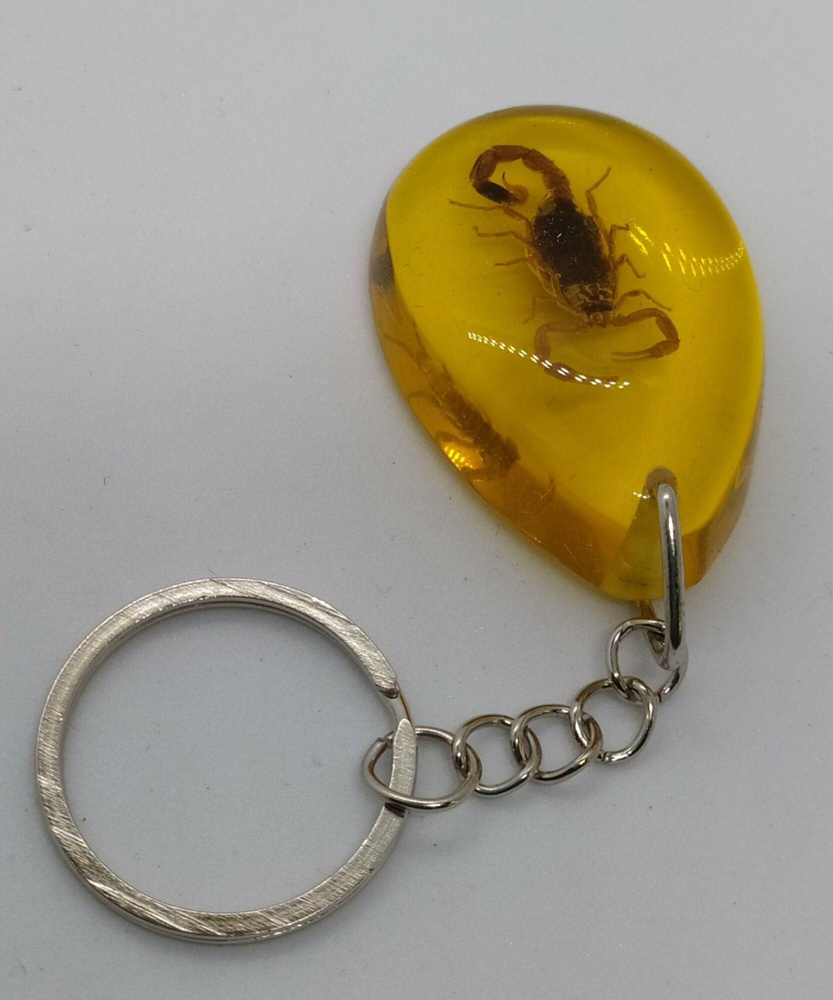 Брелок, оранжевый — фото 1