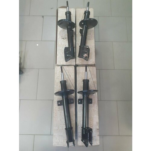 Амортизаторы рено дастер передние и задние Renault duster комплект 4 шт 46689₽