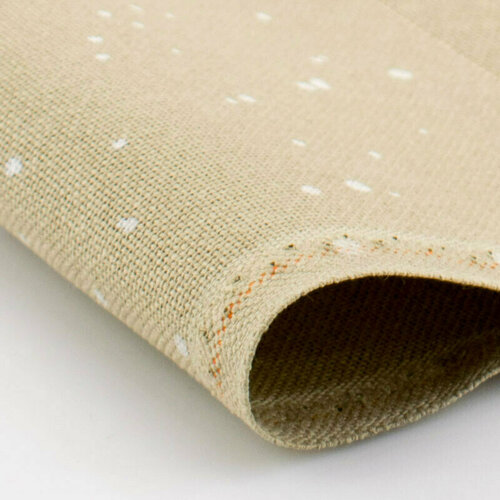 Канва Zweigart Lugana Splash 25 ct. 35x25 см. (цвет-7449 бежевая с белыми брызгами)