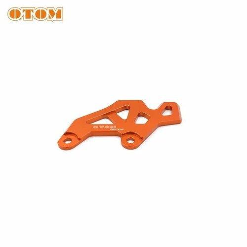 Защитная крышка заднего тормозного цилиндра