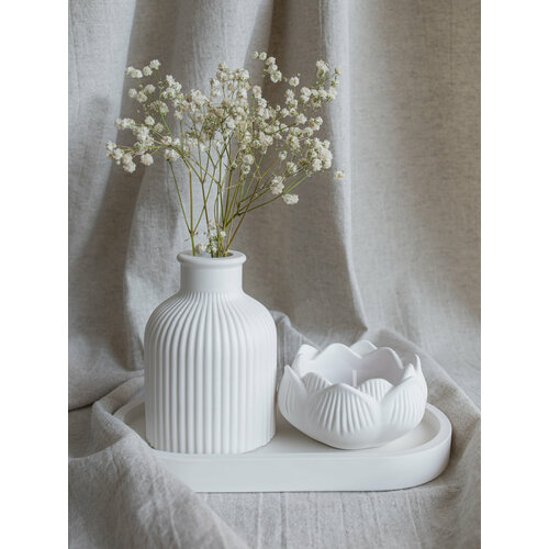 Декоративный набор №1 из гипса для интерьера: ваза, подсвечник, подставка