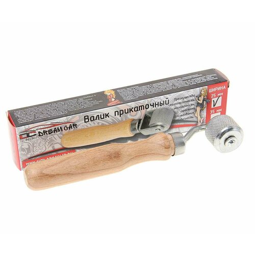 Ролик прикаточный с деревянной ручкой 25мм DC-000-0000105 DREAMCAR 925₽