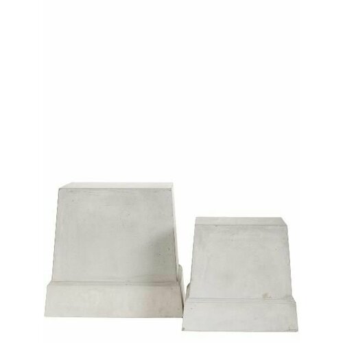 03077 Набор из 2-х постаментов белый 34X34X27; 38.5X38.5X35 (полистоун)