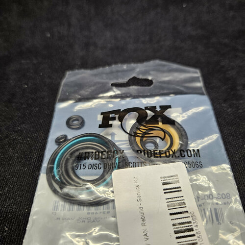 Набор для обслуживания амортизаторов FOX DHX VAN 50 часов pn 803-00-122 4500₽