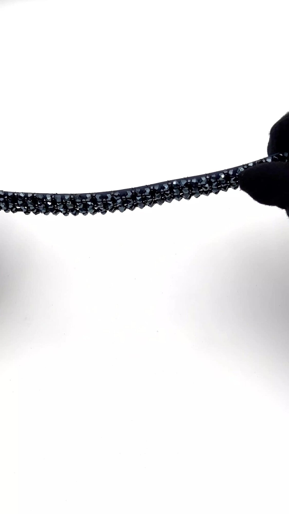 Ободок для волос с бисером — фото 1