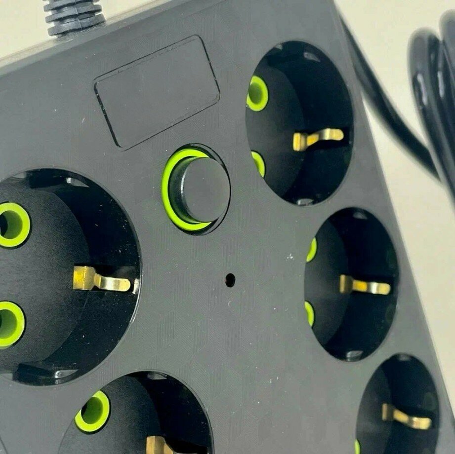 Сетевой фильтр, бытовой удлинитель с Type-C и USB, длина 3 метра, Сетевой фильтр 3м. 8 розеток, 4 USB, 1 Type-C, черный — фото 1