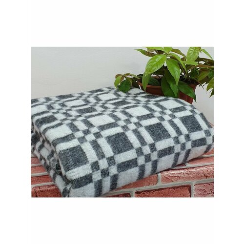 Одеяло-плед 70% шерсть серая клетка