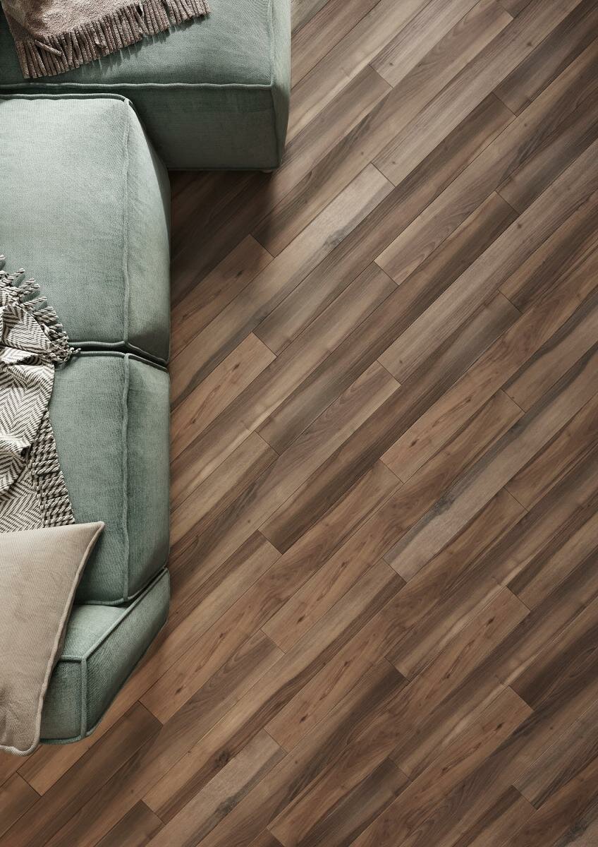 Ламинат AlixFloor Natural Line Орех Американский ALX832