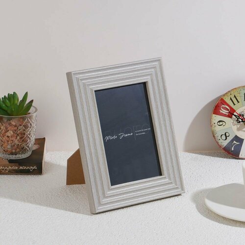 Фоторамка серая 10х15 см полистирол 541₽