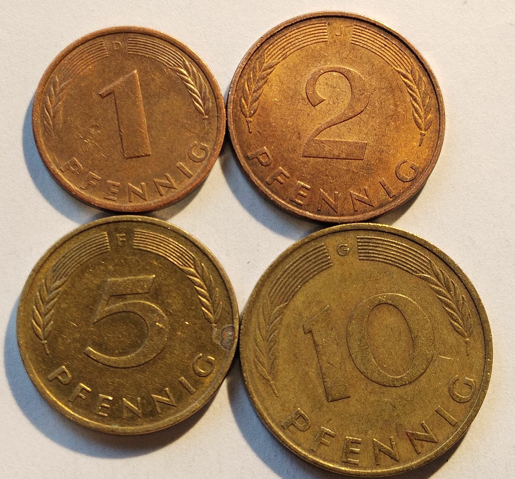 Набор 4 монеты Германии. 1,2,5,10 пфенингов 1960-90-х. Из обращения.