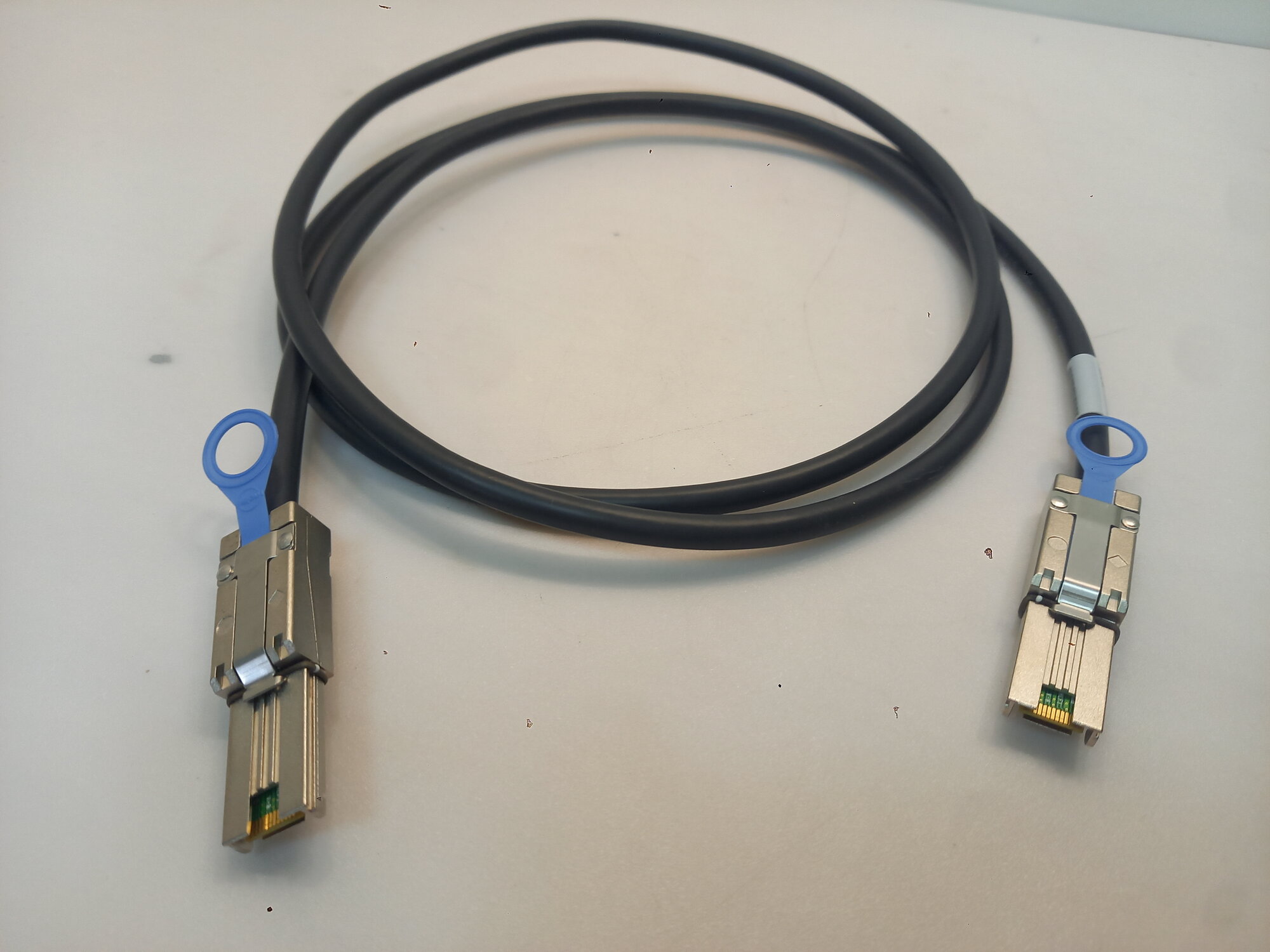 Внешний кабель Mini SAS 200 26P к SFF SFF-8088 mini-sas 8088 см 2 м p/n 21606-00