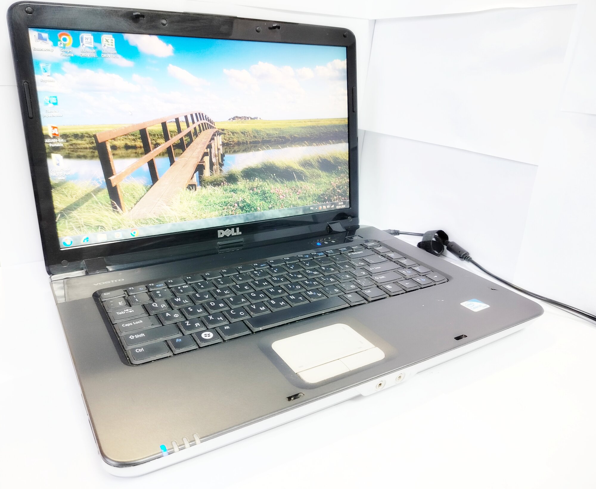 Ноутбук DELL Intel T5800/2/HDD250/int/Win7/15.6"