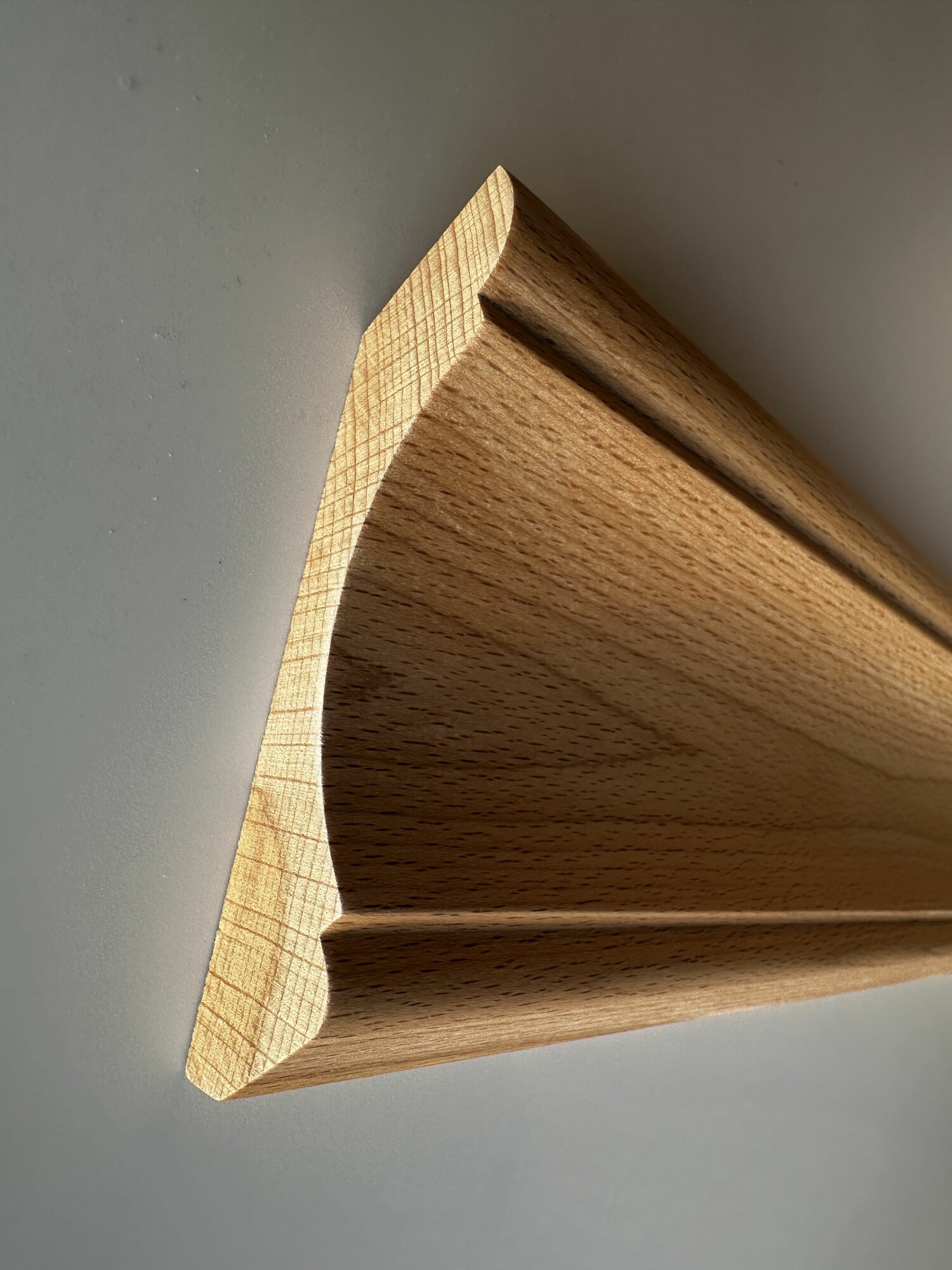 фото Карниз верхний кабинетный В 80 мм, длина 2000 мм, БУК массив