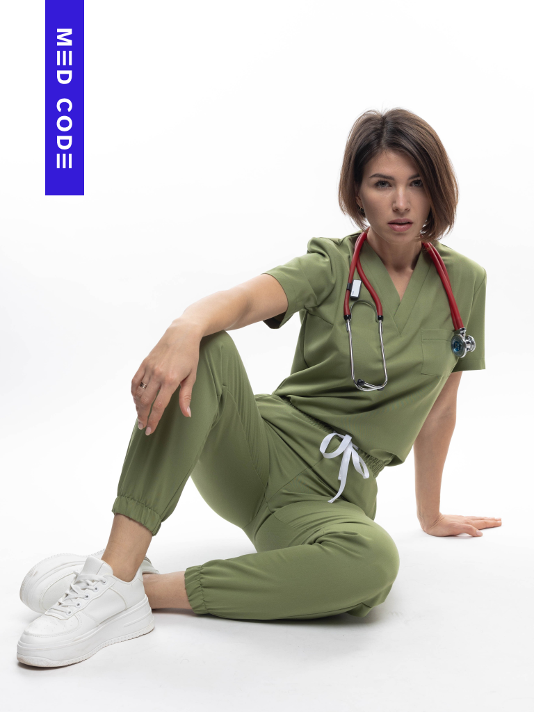 Медицинский костюм женский зеленый цвет 42 р-р