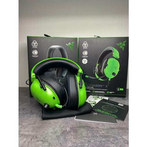 Razer Blackshark v2 - игровые наушники 12490₽