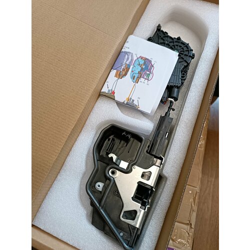 Замок с доводчиком передней левой двери BMW X5 E70 X6 E71 16500₽