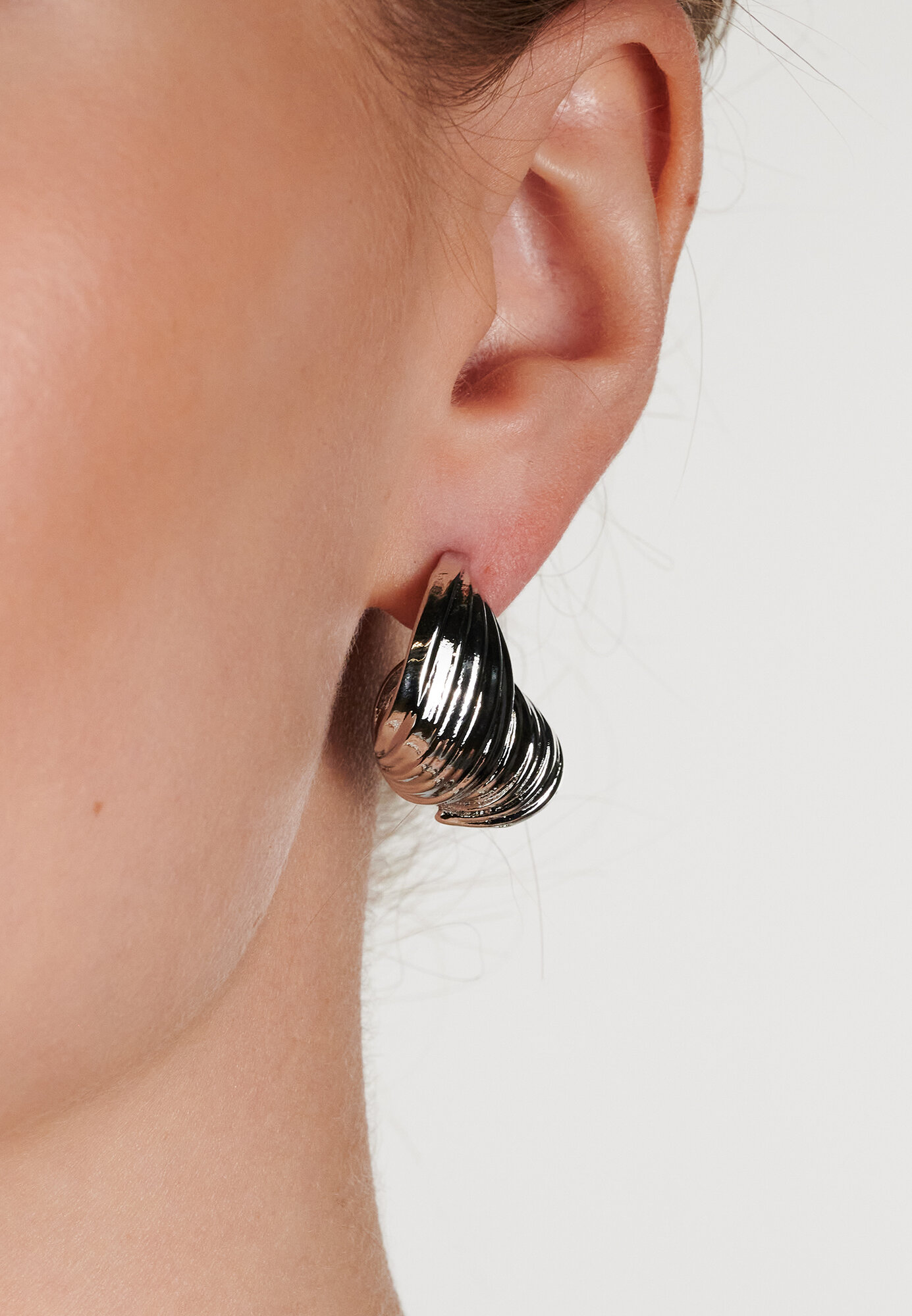 Серьги YAROSLAVNA, размер 30 мм, серебристый — фото 1