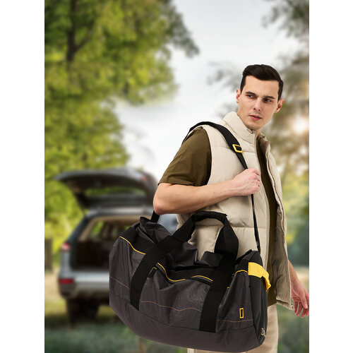 Сумка спортивная National Geographic, 60 л, 61х30.5х33 см, черный/серый/желтый