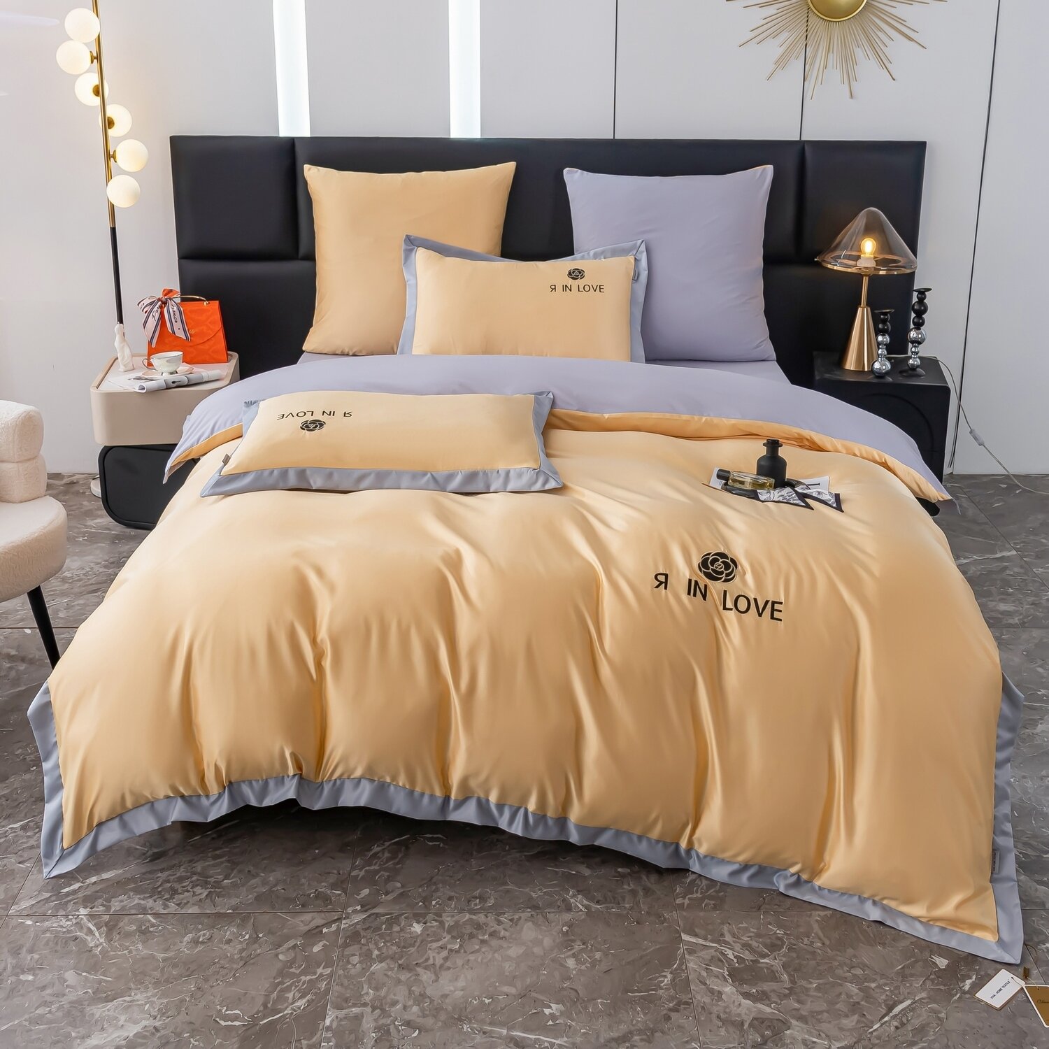 фото Комплект постельного белья Сатин-Шелк Я IN LOVE на резинке LVR009/ Дуэт Семейный