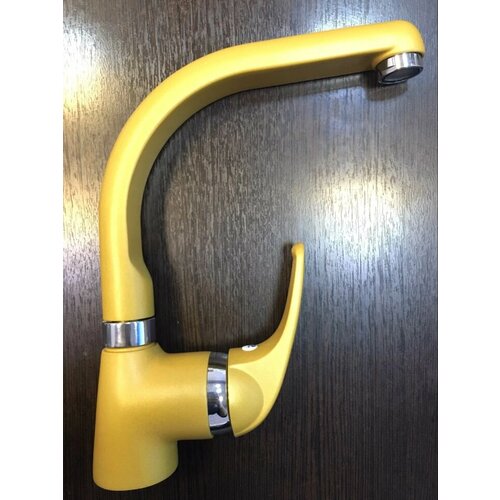 Смеситель для кухни золотой металлик Telma Mis70 79