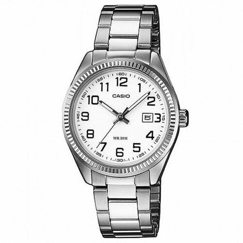 фото Наручные часы casio, белый