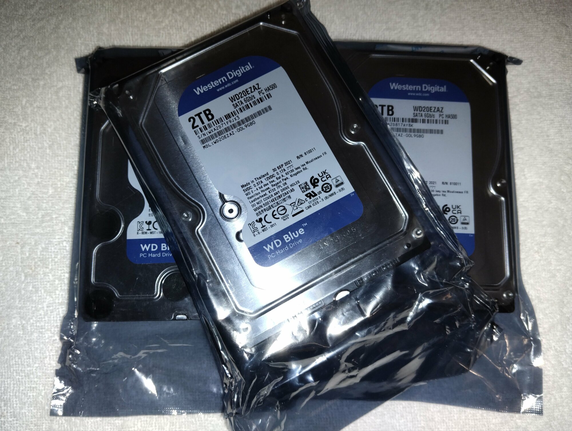 Жесткий диск Western Digital WD Blue 2 ТБ WD20EZAZ